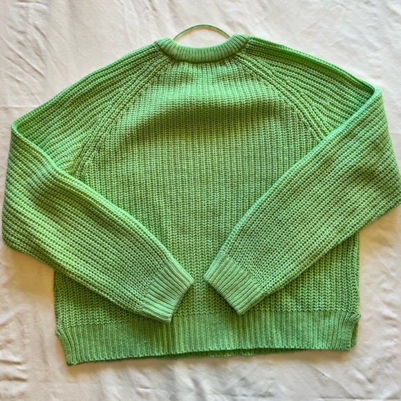 Vero Moda Nordstrom Womens’a Light Green Knit Crew Neck Sweater - Picture 9 of 9